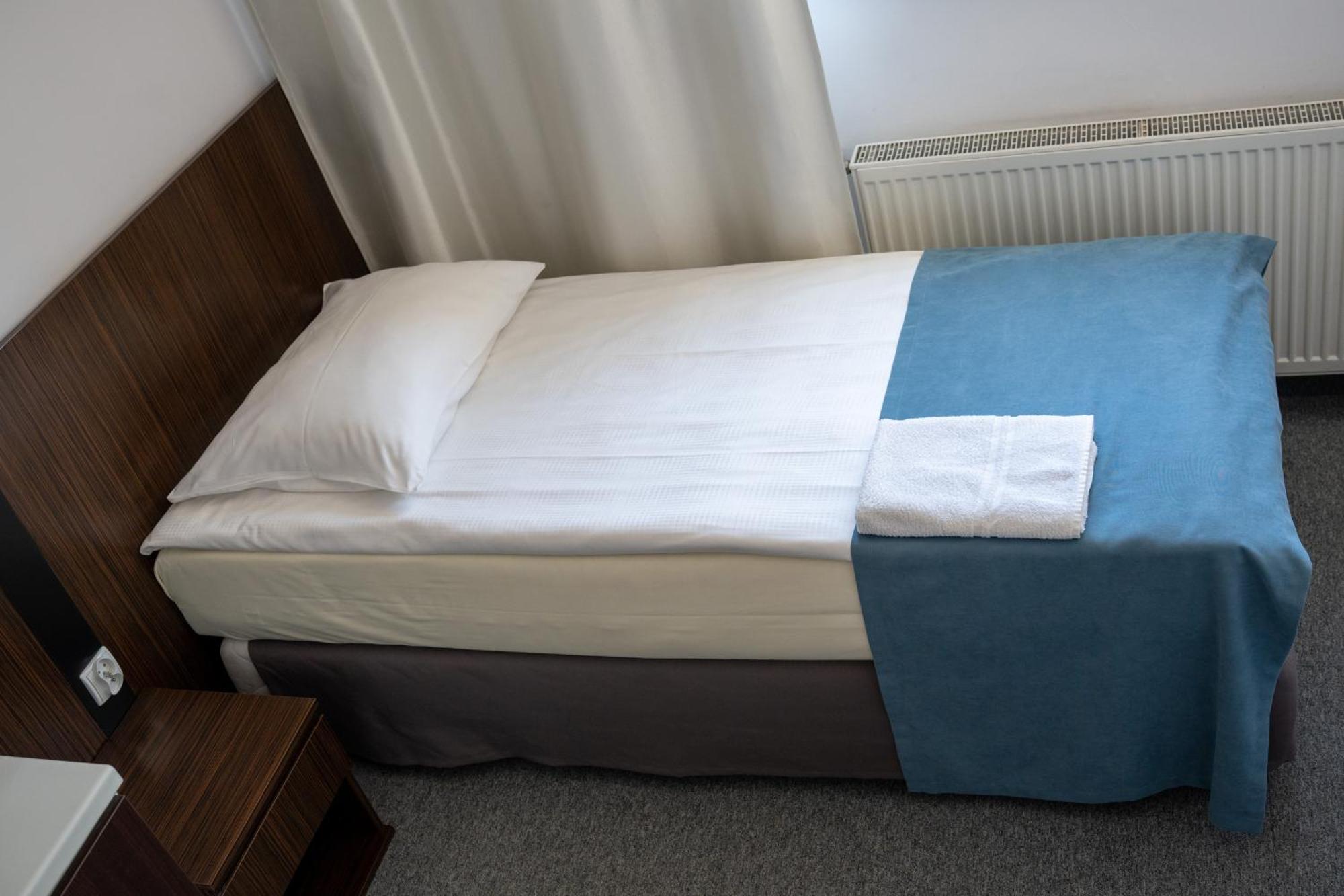 Aparthotel Strefa Budget Tychy Eksteriør billede